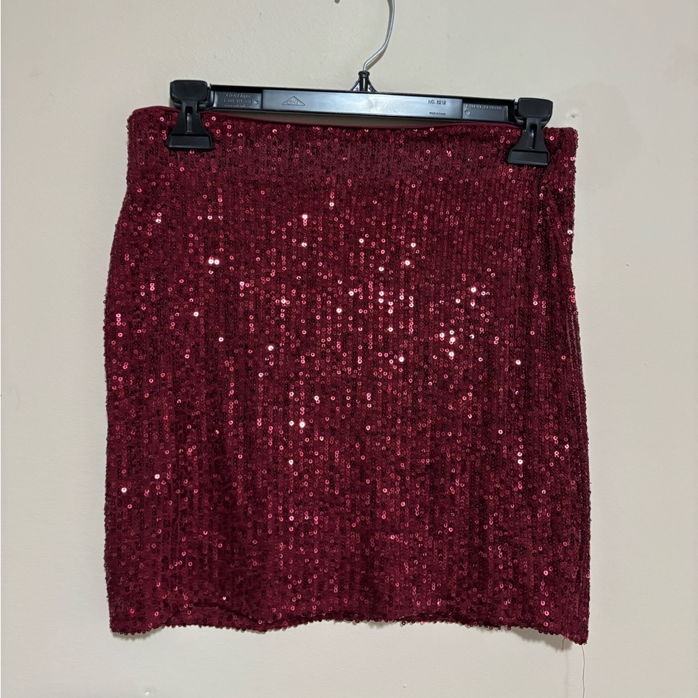 Elegant Sequin Skirt in Red